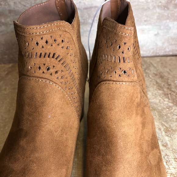 Report brown heeled open toe booties - Picture 2 of 7